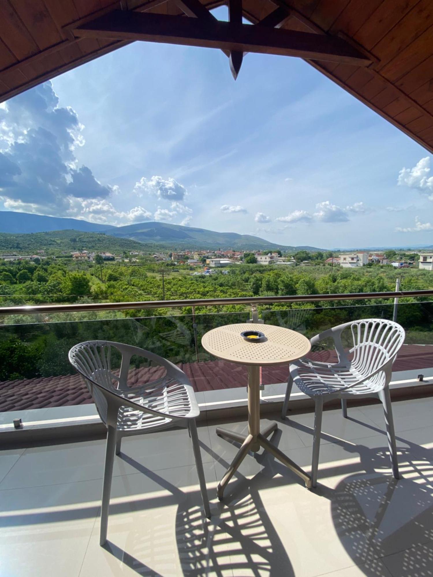 Guest House Rean Berat Ngoại thất bức ảnh